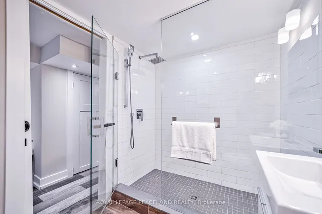 Additional image 33 of 1336 Bunnell Dr