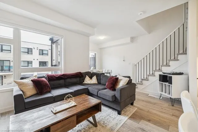 Additional image 13 of 3170 Lotus Common Common