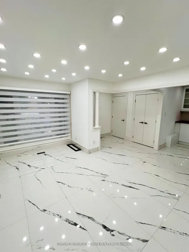 Additional image 10 of 7247 Sigsbee Dr