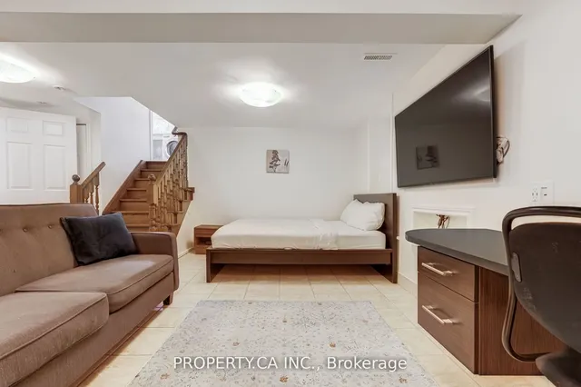 Additional image 32 of 50 South Kingsway