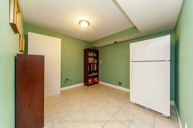 Additional image 34 of 4485 Weymouth Commons Cres