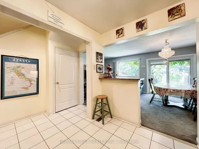 Additional image 11 of 1249 Quest Circ