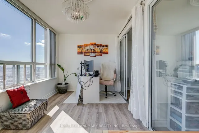 Additional image 17 of 88 Corporate Dr Unit 2202