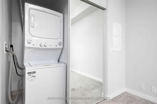 Additional image 12 of 2221 Yonge St Unit 3006