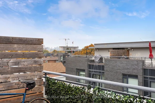 Additional image 31 of 45 Sousa Mendes St Unit 703