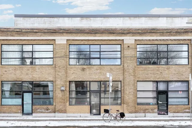 Additional image 3 of 365 Dundas St Unit 115