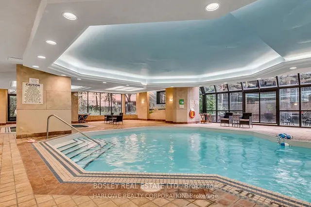 Additional image 31 of 633 Bay St Unit 2614