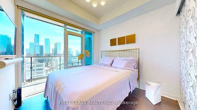 Additional image 13 of 435 Richmond St Unit 1504