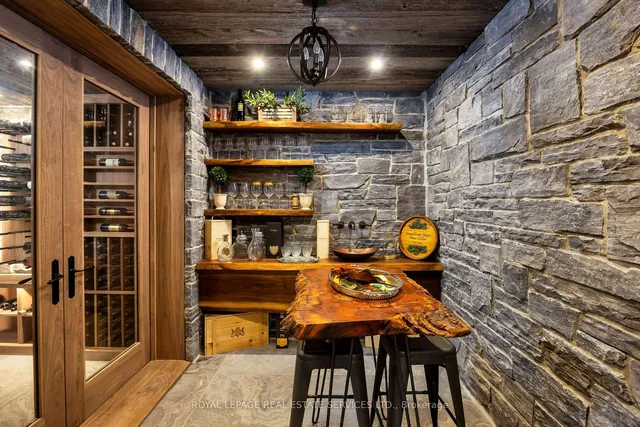 Additional image 28 of 212 Pine Cove Rd