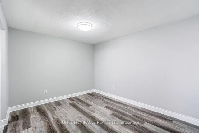 Additional image 14 of 15 Kensington Rd Unit 1703