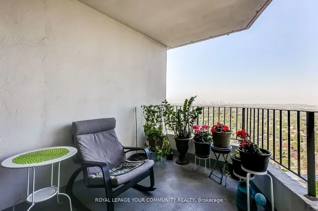 Additional image 16 of 1333 Bloor St Unit 2307