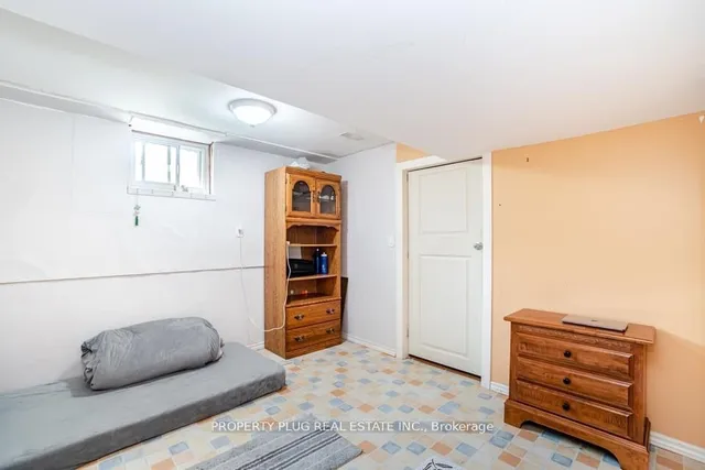 Additional image 19 of 3 Leneck Ave