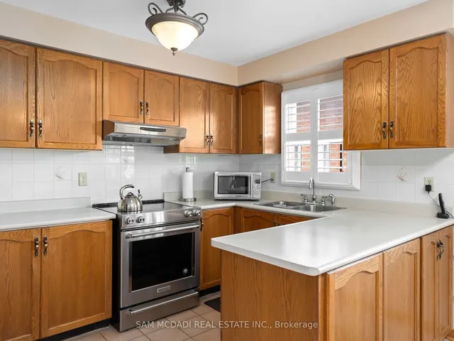 Additional image 12 of 5472 Bourget Dr