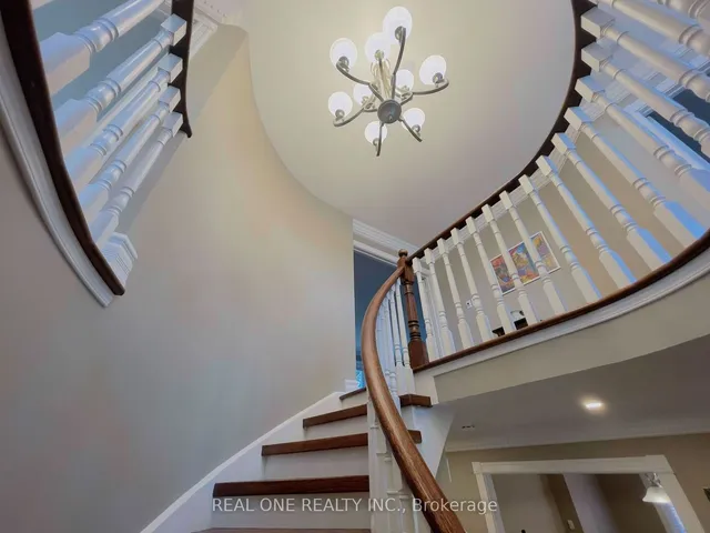 Additional image 17 of 2046 Pineview Dr