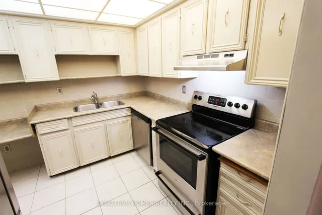 Additional image 3 of 2120 Rathburn Rd Unit 45