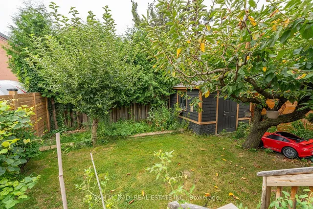 Additional image 32 of 4484 Jenkins Cres