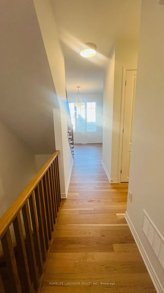 Additional image 18 of 3070 Merrick Rd