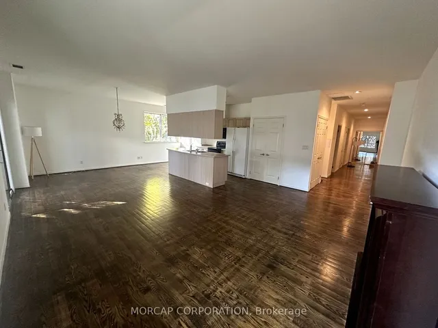 Additional image 2 of 600 Eglinton Ave Unit 109