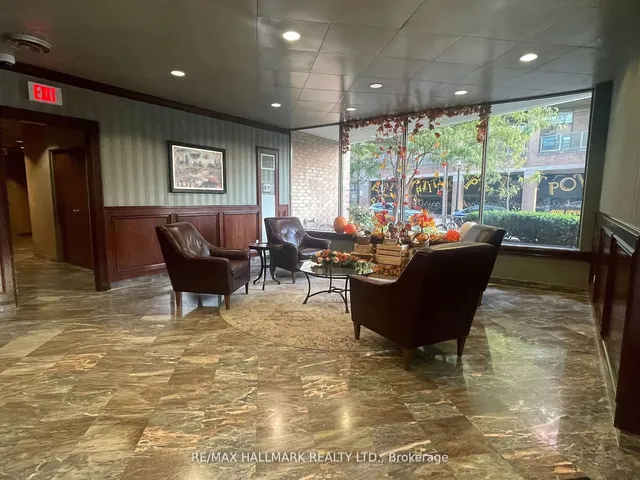 Additional image 4 of 1055 Bay St Unit 913