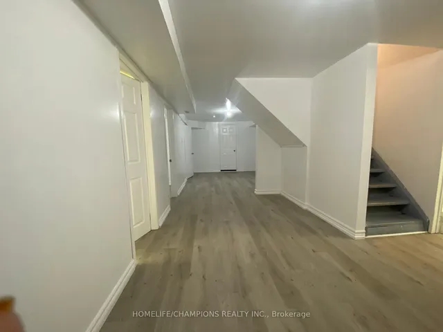 Additional image 30 of 46 Canmore Blvd