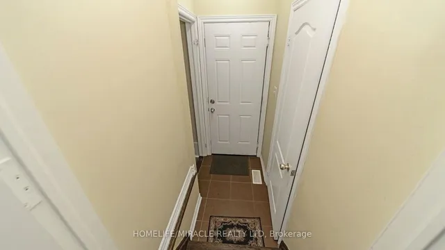 Additional image 35 of 4 FOSSIL St