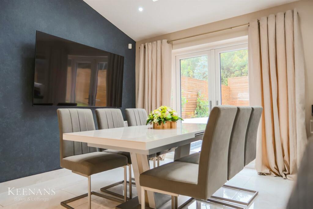 Additional image 4 of Woodlands Grove, Padiham, Burnley