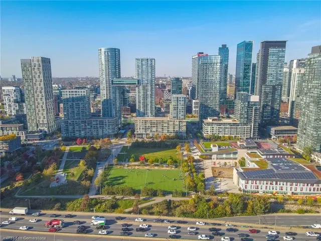 Additional image 37 of 10 Capreol Crt Unit 612