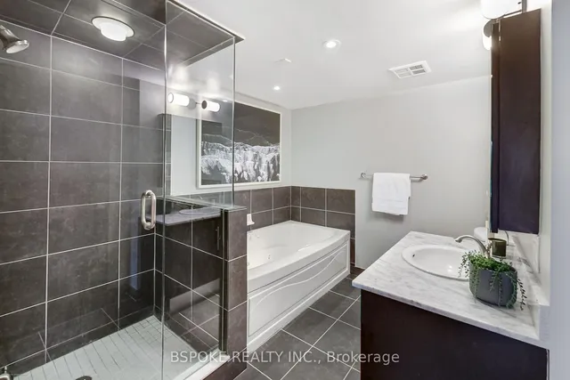 Additional image 31 of 20 Blue Jays Way Unit 1808