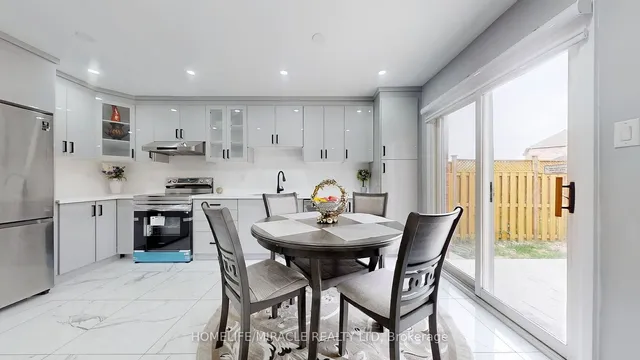 Additional image 13 of 18 Sunny Glen Cres