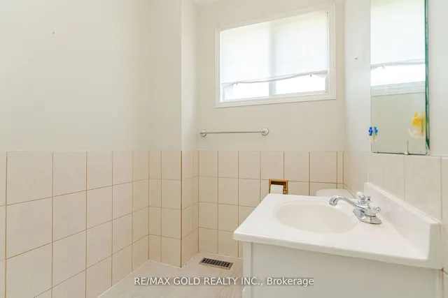 Additional image 16 of 111 Dearbourne Blvd