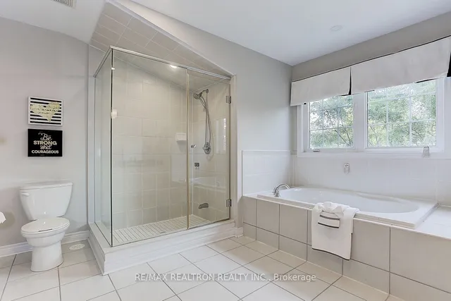 Additional image 25 of 169 Finch Ave Unit H