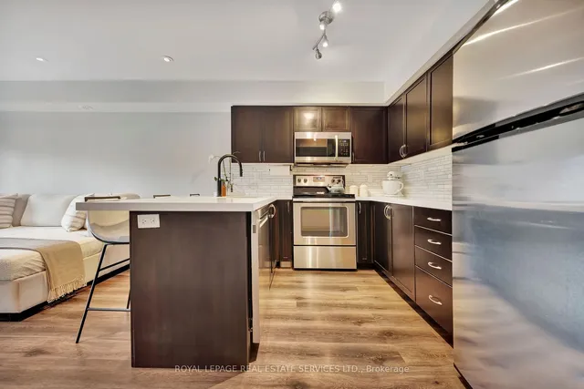 Additional image 9 of 2563 Sixth Line Unit 7