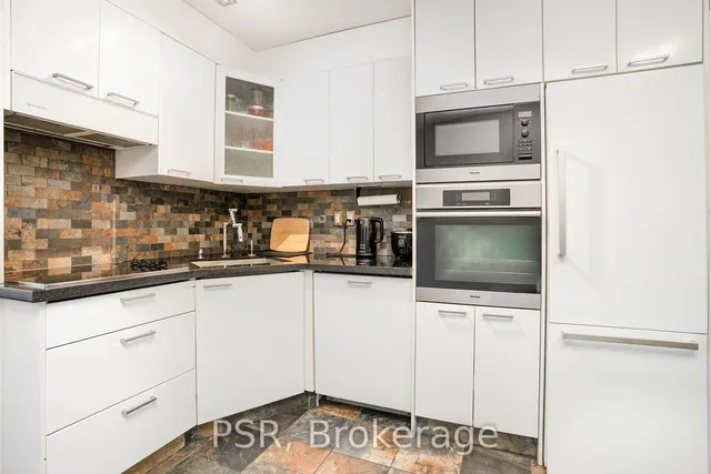 Additional image 9 of 650 Queens Quay Unit 921