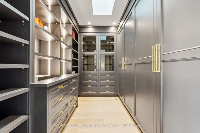 Additional image 22 of 8 MARTIN GROVE Rd