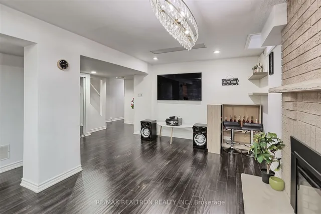 Additional image 31 of 2922 Gulfstream Way