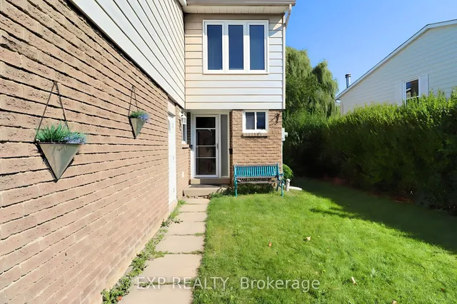 Additional image 2 of 142 Royal Salisbury Way