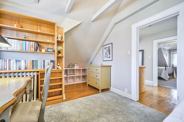 Additional image 29 of 115 Glenview Ave