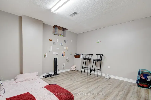 Additional image 36 of 69 Atkins Circ