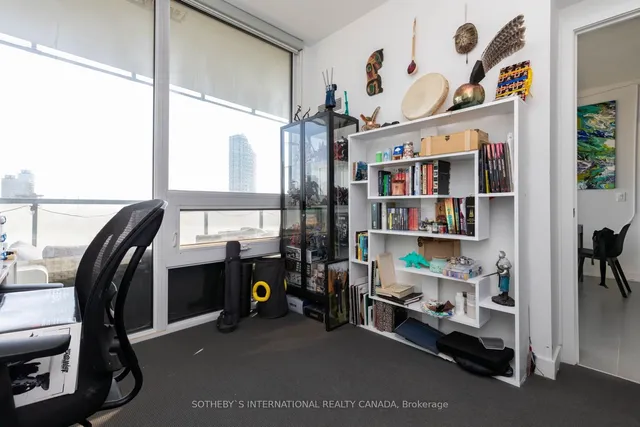 Additional image 20 of 1 Market St Unit 1207