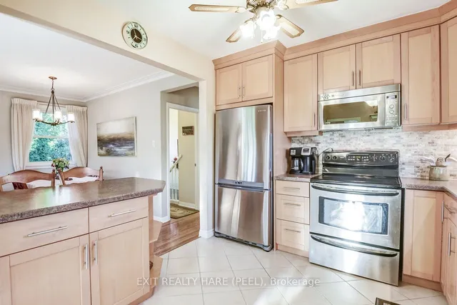 Additional image 15 of 10 Chestnut Ave