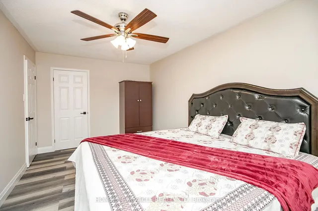 Additional image 30 of 107 Michigan Ave