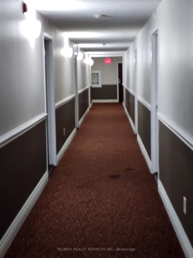 Additional image 7 of 7405 Goreway Dr Unit 212