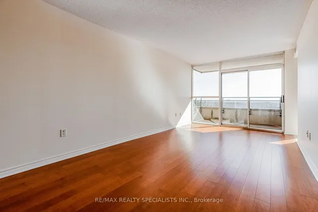 Additional image 9 of 55 Strathaven Dr Unit 2011
