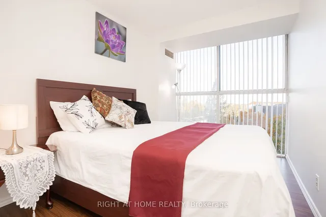 Additional image 27 of 35 Trailwood Dr Unit 513