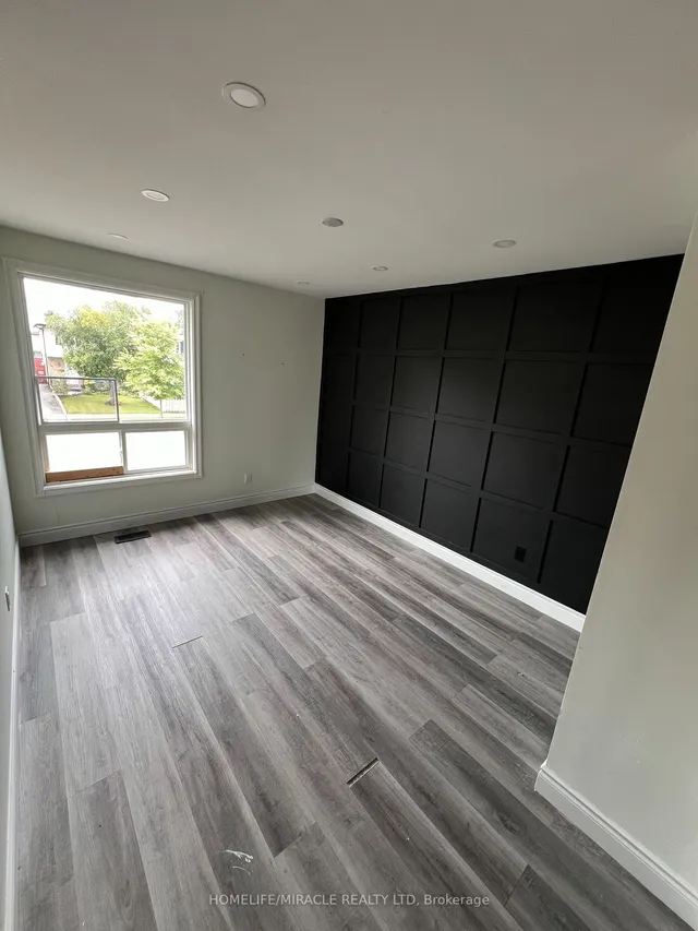 Additional image 20 of 93 Greenbriar Rd