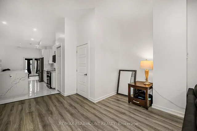 Additional image 9 of 121 Mulock Ave