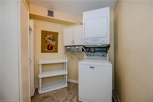 Additional image 26 of 55 Kingsbridge Garden Cir Unit 406