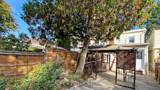 Additional image 40 of 92 King Edward Ave