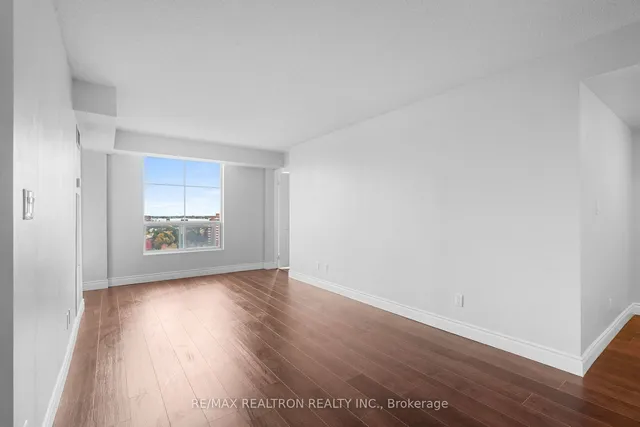 Additional image 10 of 8 Rosebank Dr Unit 11M