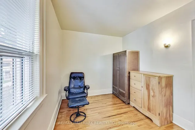 Additional image 22 of 400 Christie St